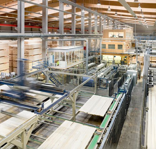 Laminated timber plant